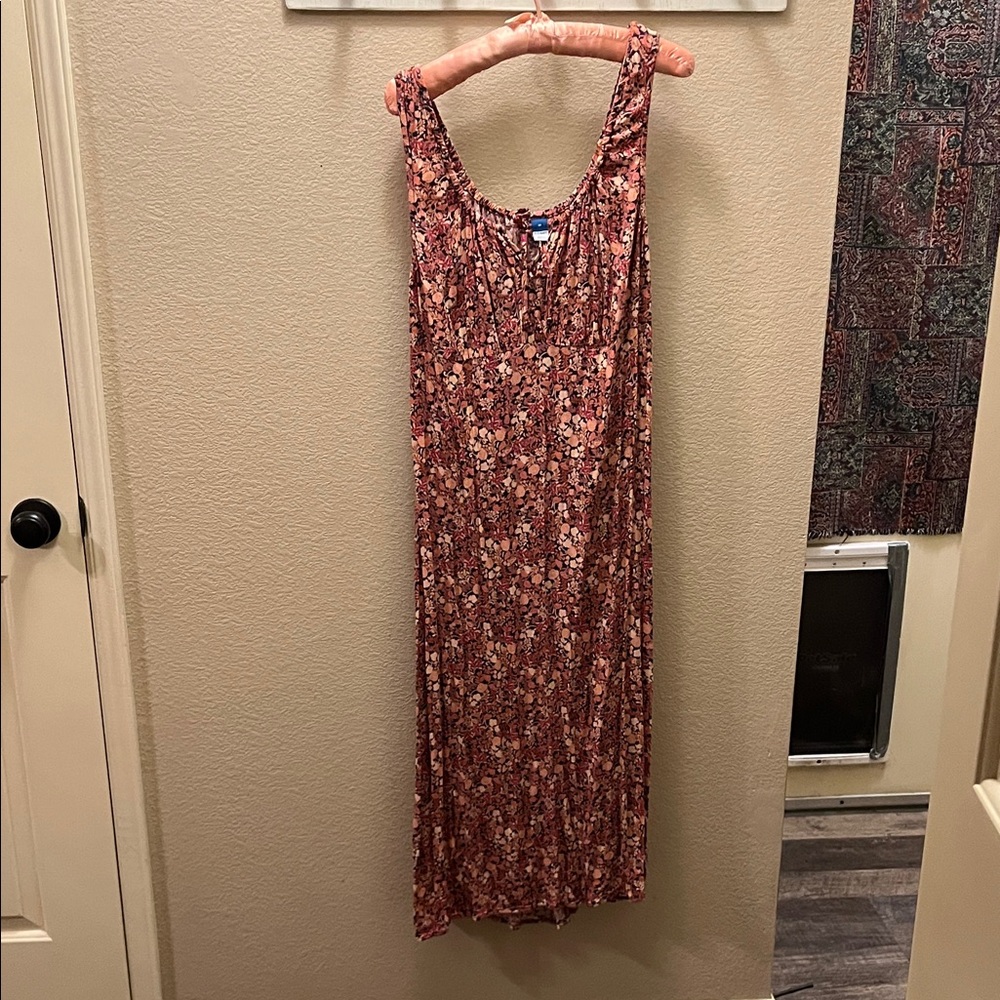 Old Navy Floral Maxi Dress - Pink and Brown new without tag